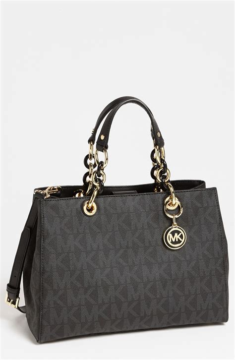 michael kors cynthia medium uk|Michael Kors manhattan medium.